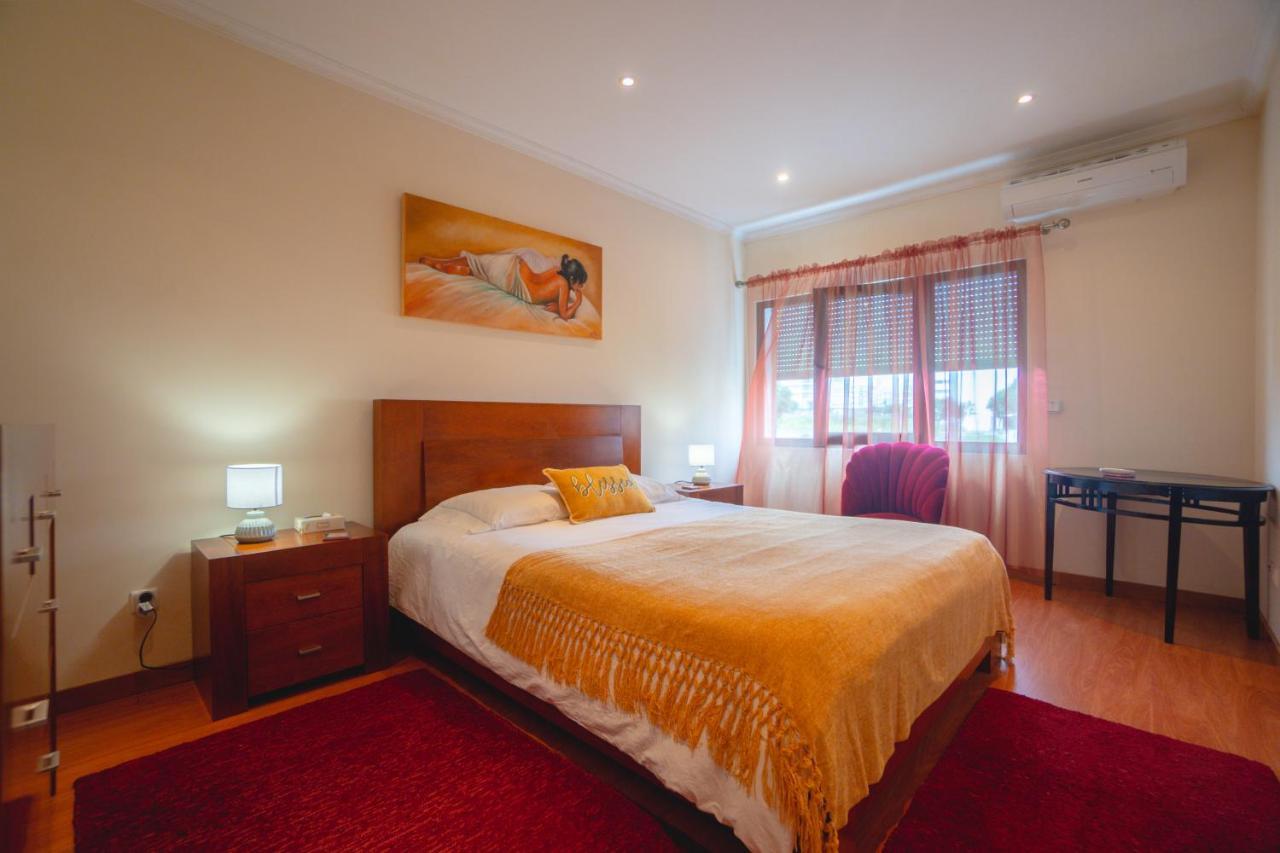 Large Modern Ponta Delgada Apartment מראה חיצוני תמונה