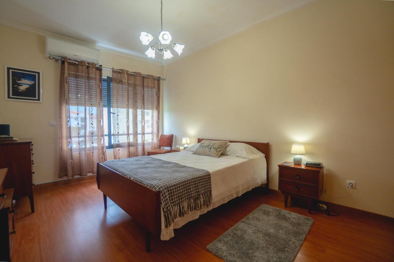 Large Modern Ponta Delgada Apartment מראה חיצוני תמונה