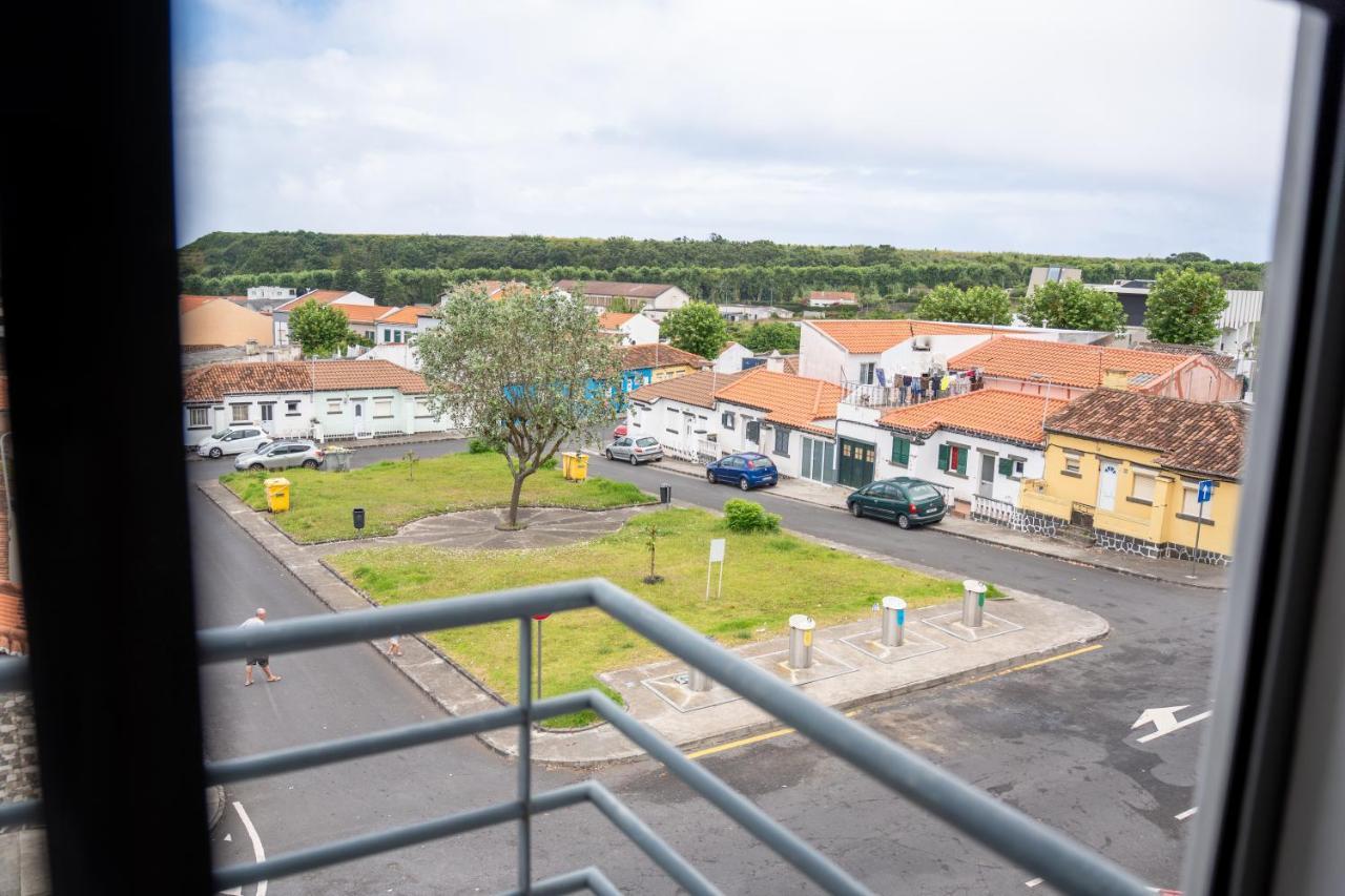 Large Modern Ponta Delgada Apartment מראה חיצוני תמונה